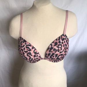 PINK By Victoria Secret Pink Camouflage Bra 32DD